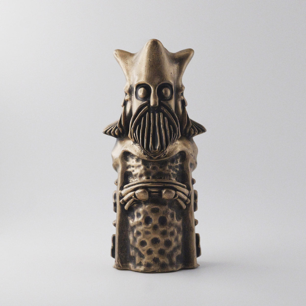 Mani Statue