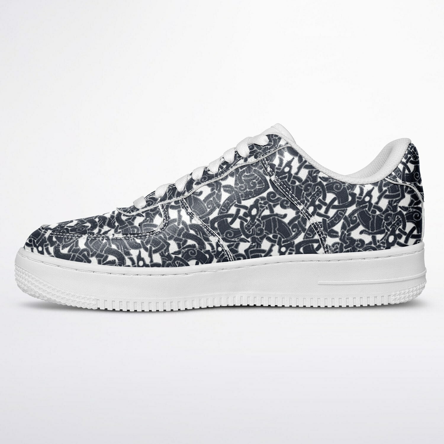 Jelling Pattern Sneakers