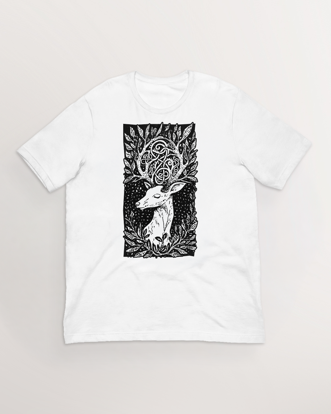 Eikthyrnir amongst the leaves T-Shirt