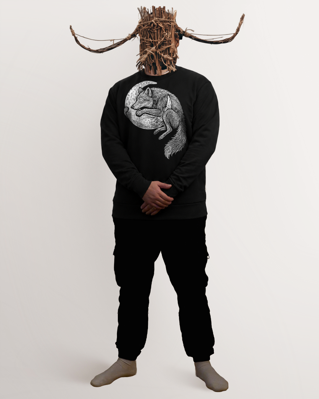 Skoll cuddling Mani Sweatshirt