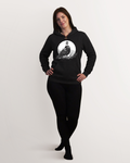 Muninn plucking feathers Hoodie