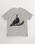 Muninn plucking feathers T-Shirt