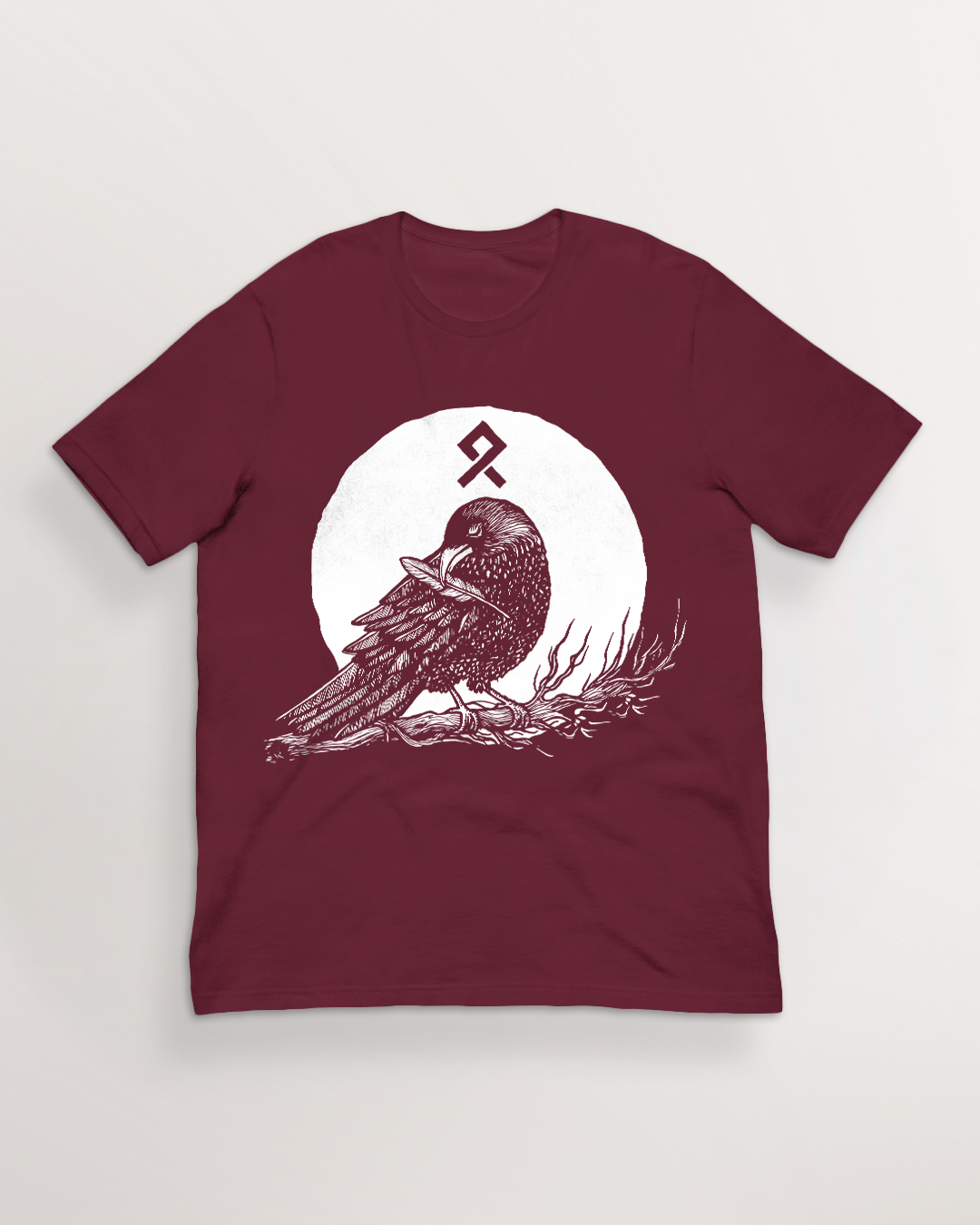 Muninn plucking feathers T-Shirt