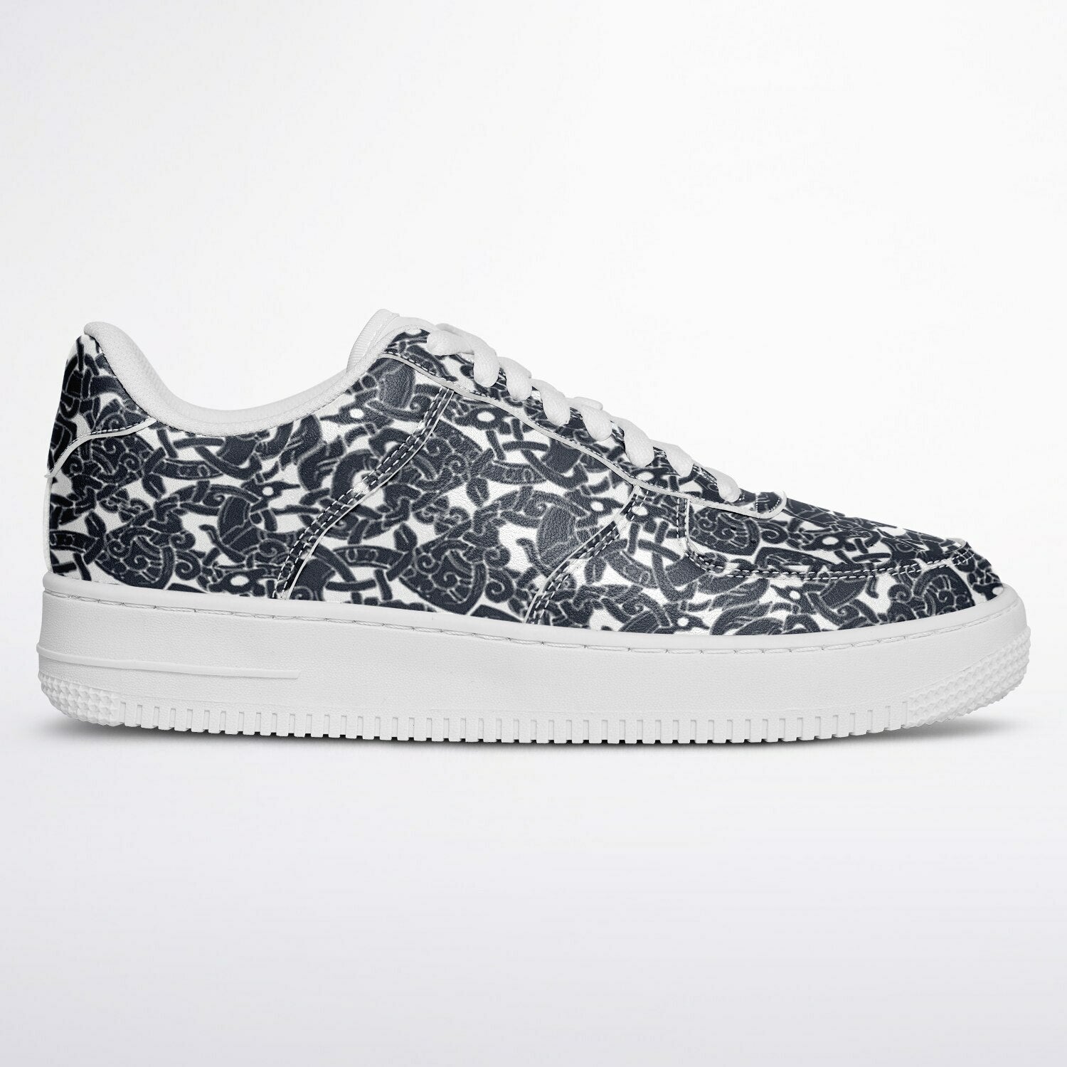 Jelling Pattern Sneakers