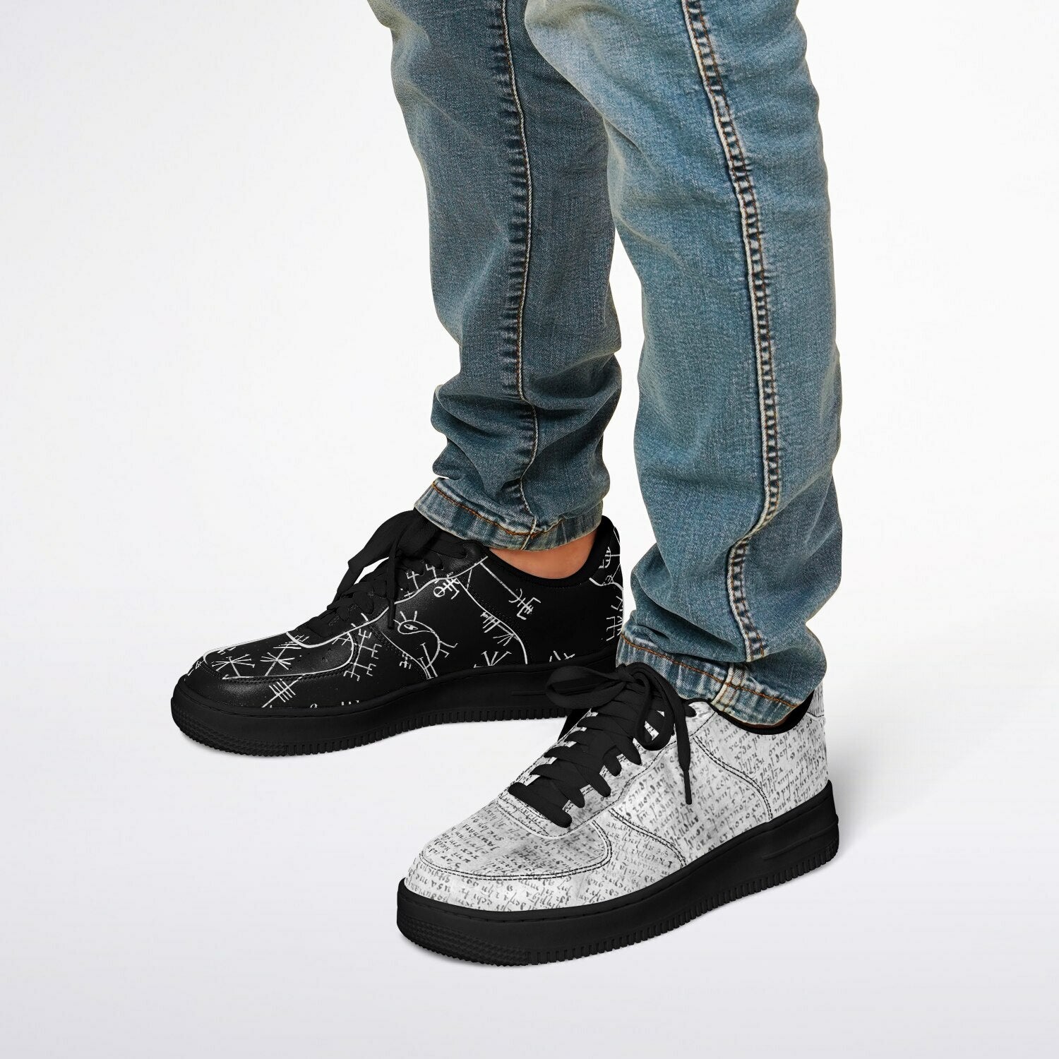 Galdr Sneakers