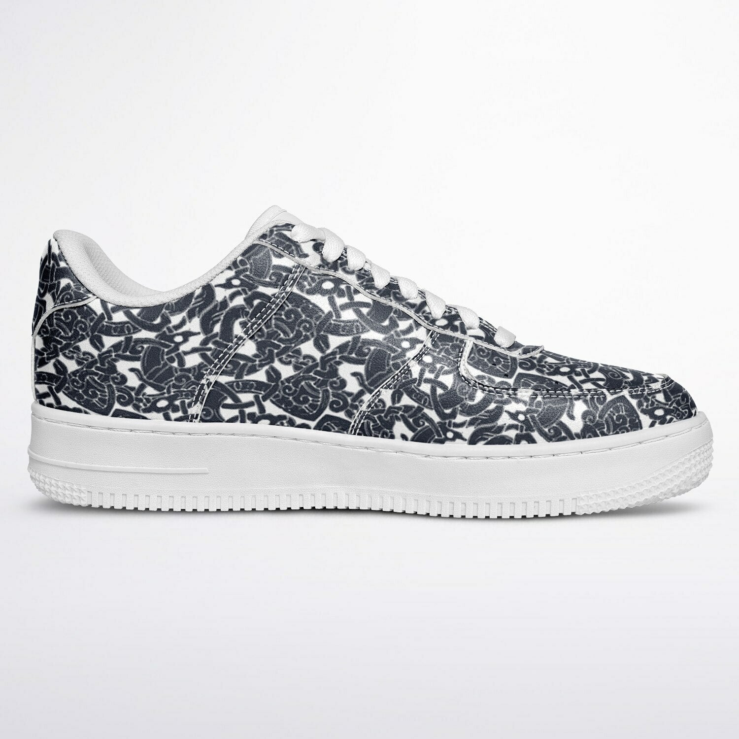 Jelling Pattern Sneakers