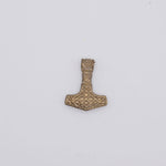 Tailors Tapestry Mjölnir