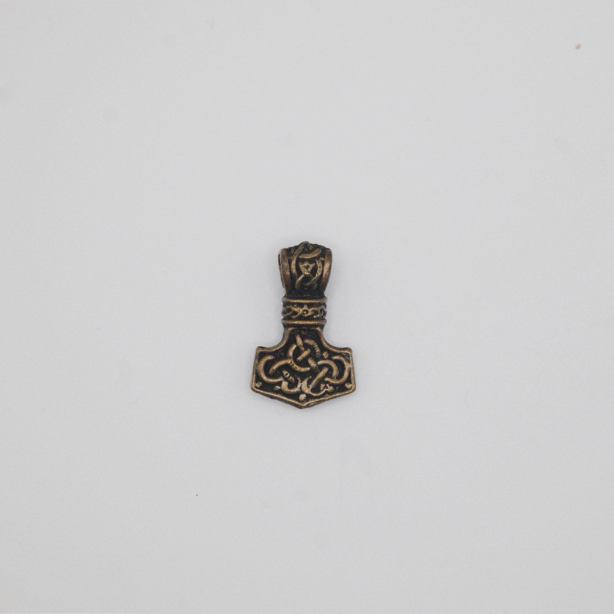 Tiny Knotwork Mjölnir
