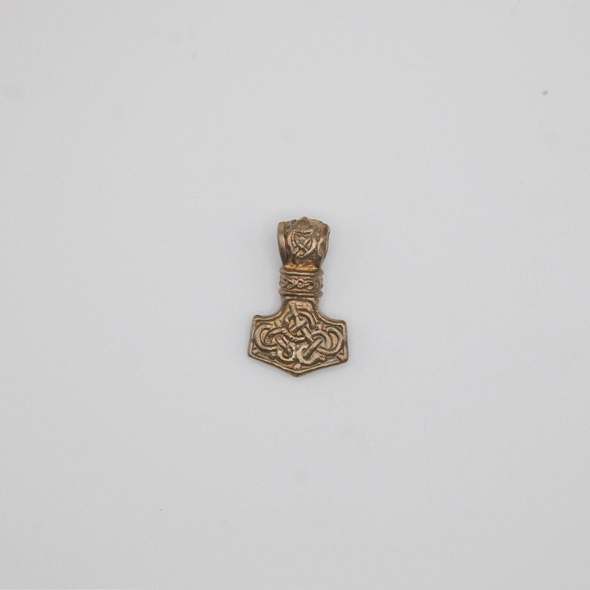 Tiny Knotwork Mjölnir